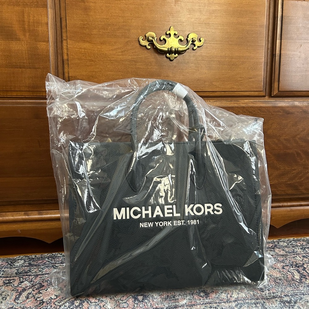 Michael Kors Mirella Medium Tote Bag Black Combo